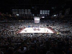 Mississippi State Bulldogs Mens Basketball at Humphrey Coliseum