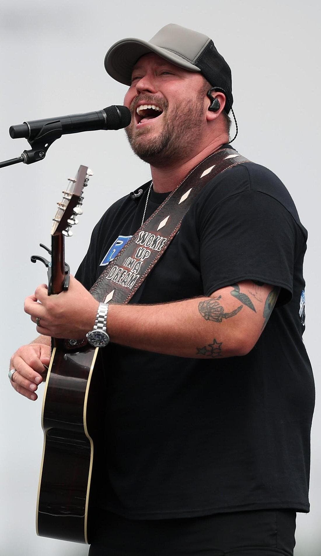 Mitchell Tenpenny promotional image for upcoming events and ticket sales