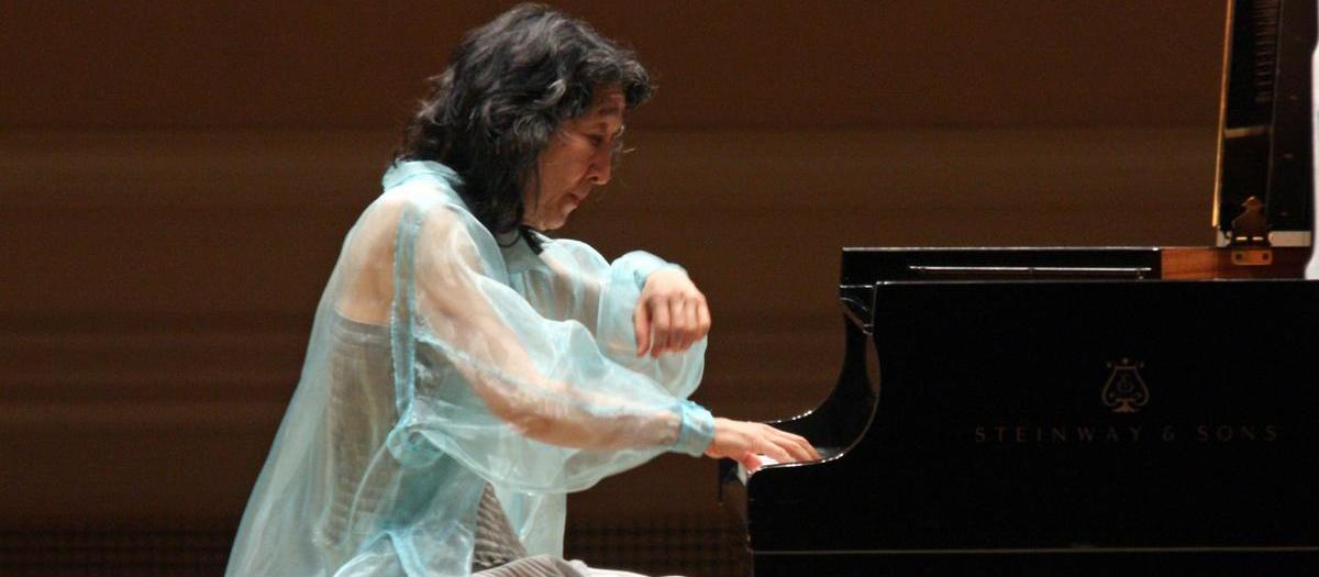 Mitsuko Uchida - Carnegie Hall