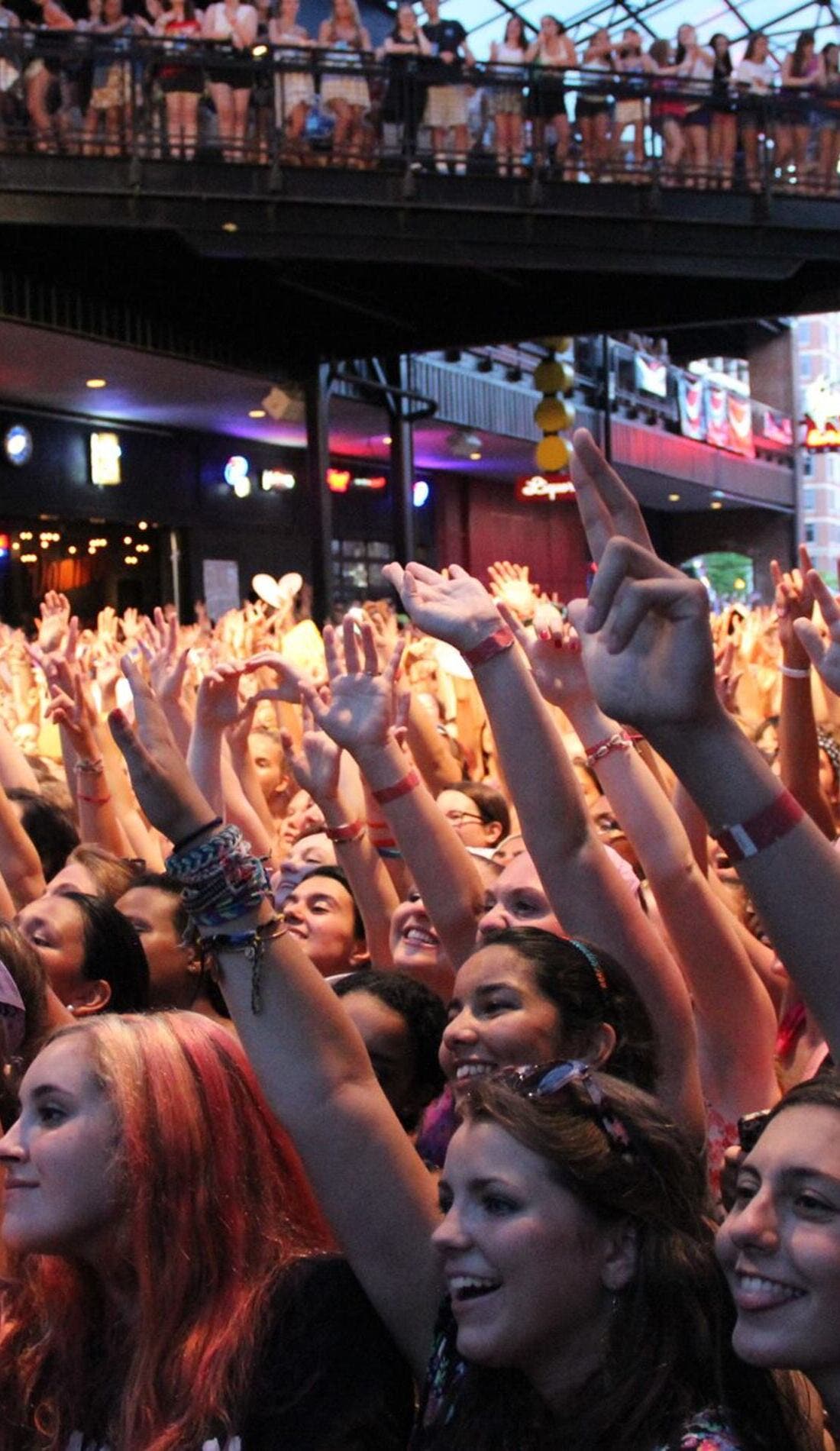 Mix 106.5 Summer Blast promotional image for upcoming events and ticket sales