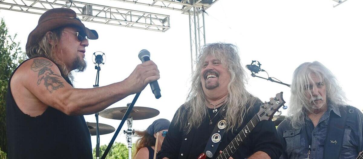 Molly Hatchet - Reverb - PA