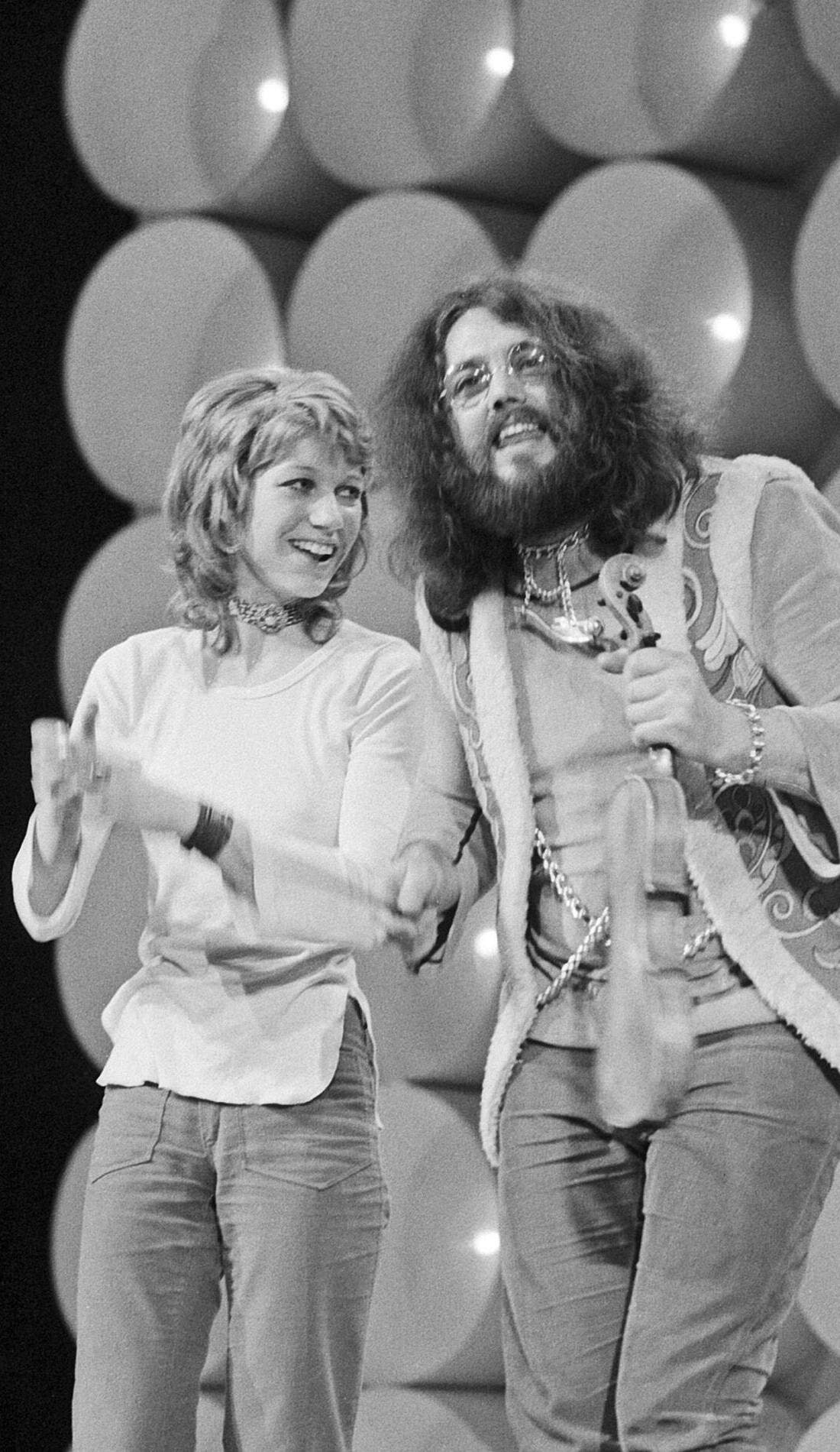 Mouth & MacNeal promotional image for upcoming events and ticket sales