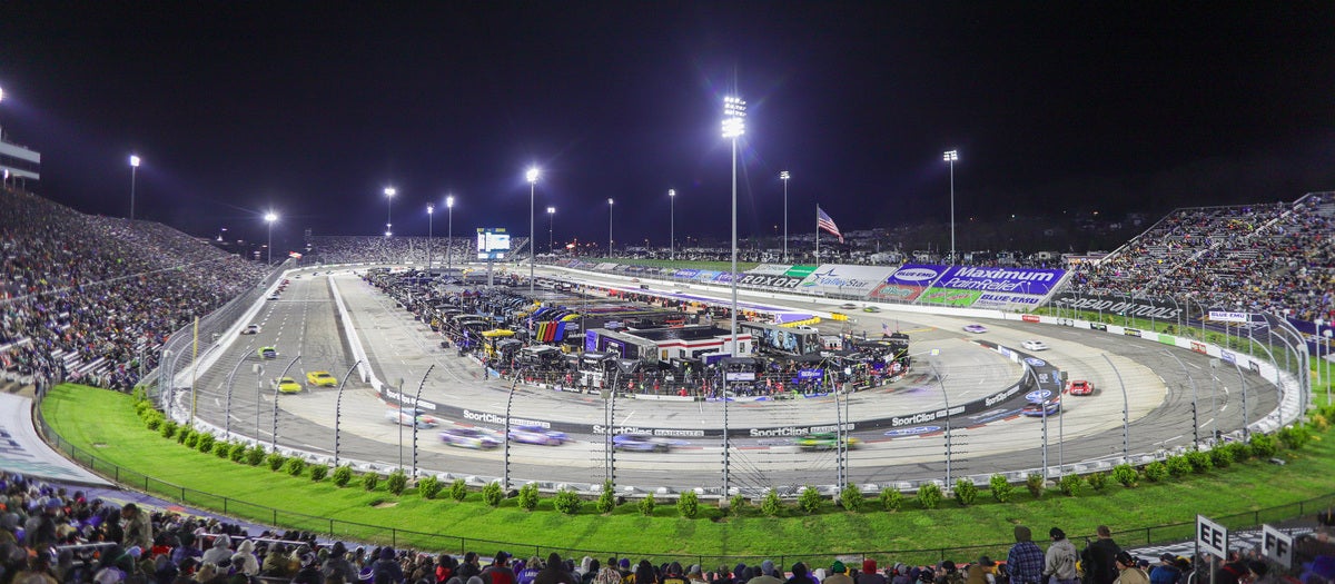 NASCAR Cup Series: Xfinity 500 - Martinsville Speedway