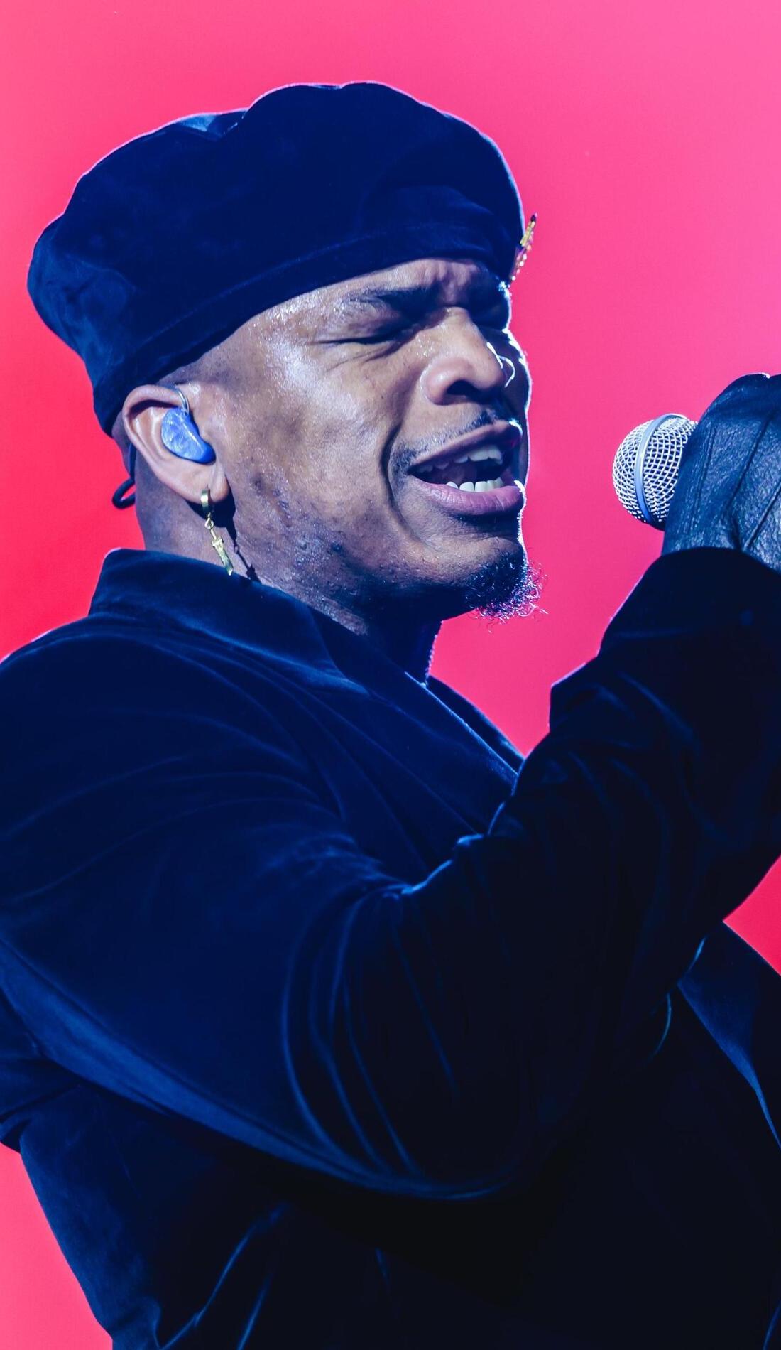 Ne-Yo promotional image for upcoming events and ticket sales