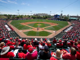 Nebraska Cornhuskers Baseball à Hawks Field At Haymarket Park