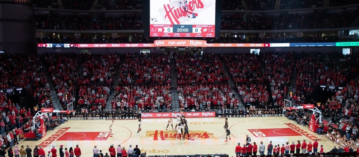 Saint Louis at Nebraska (Exhibition)