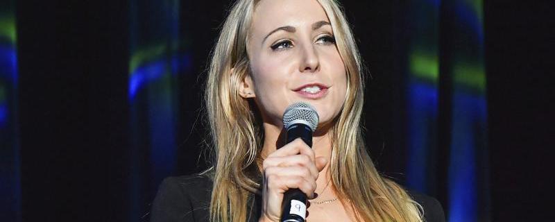 Nikki Glaser at The Chicago Theatre
