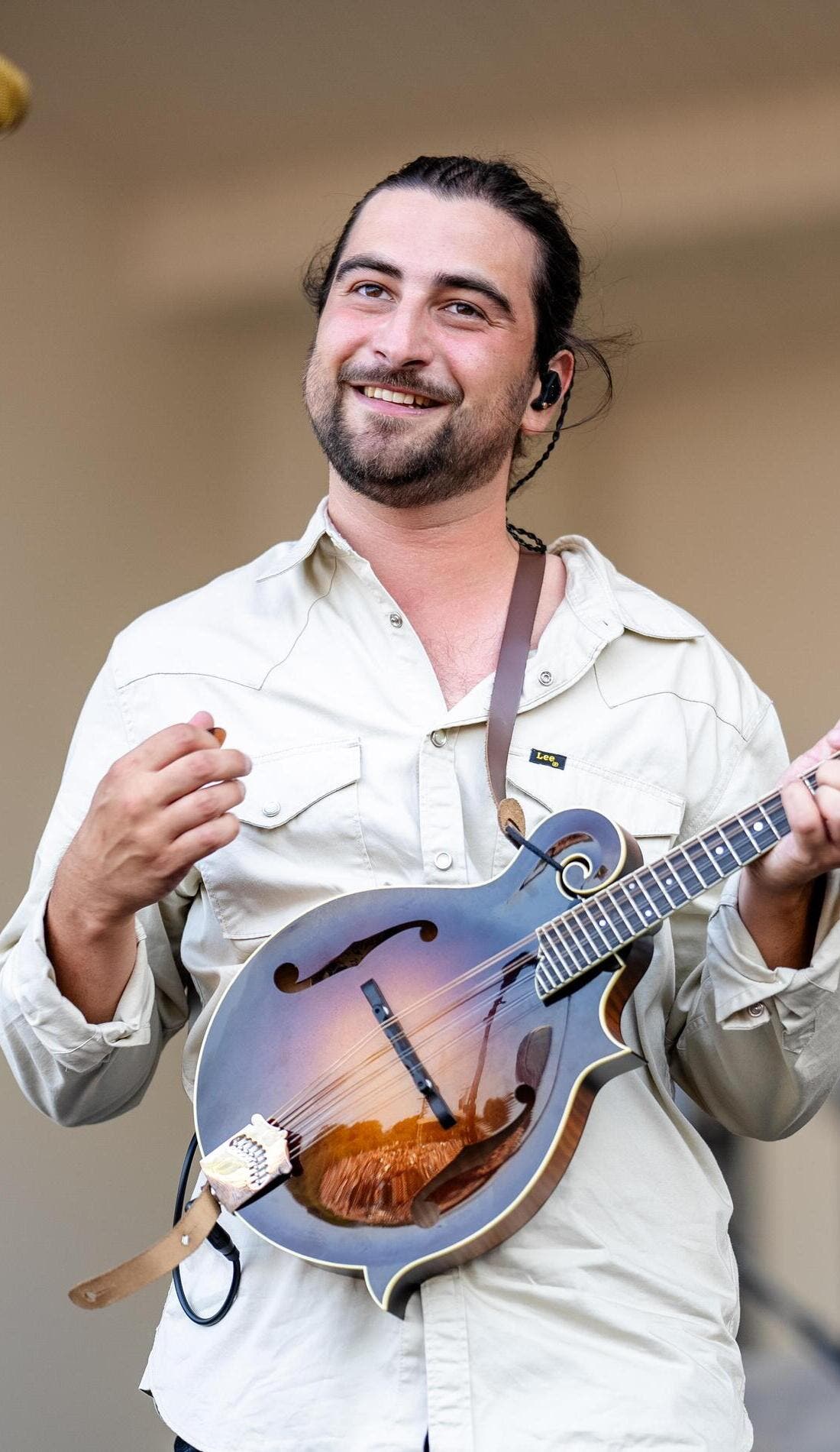 Noah Kahan promotional image for upcoming events and ticket sales in Boston