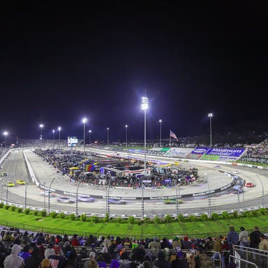 Promotional image of NOCO 400