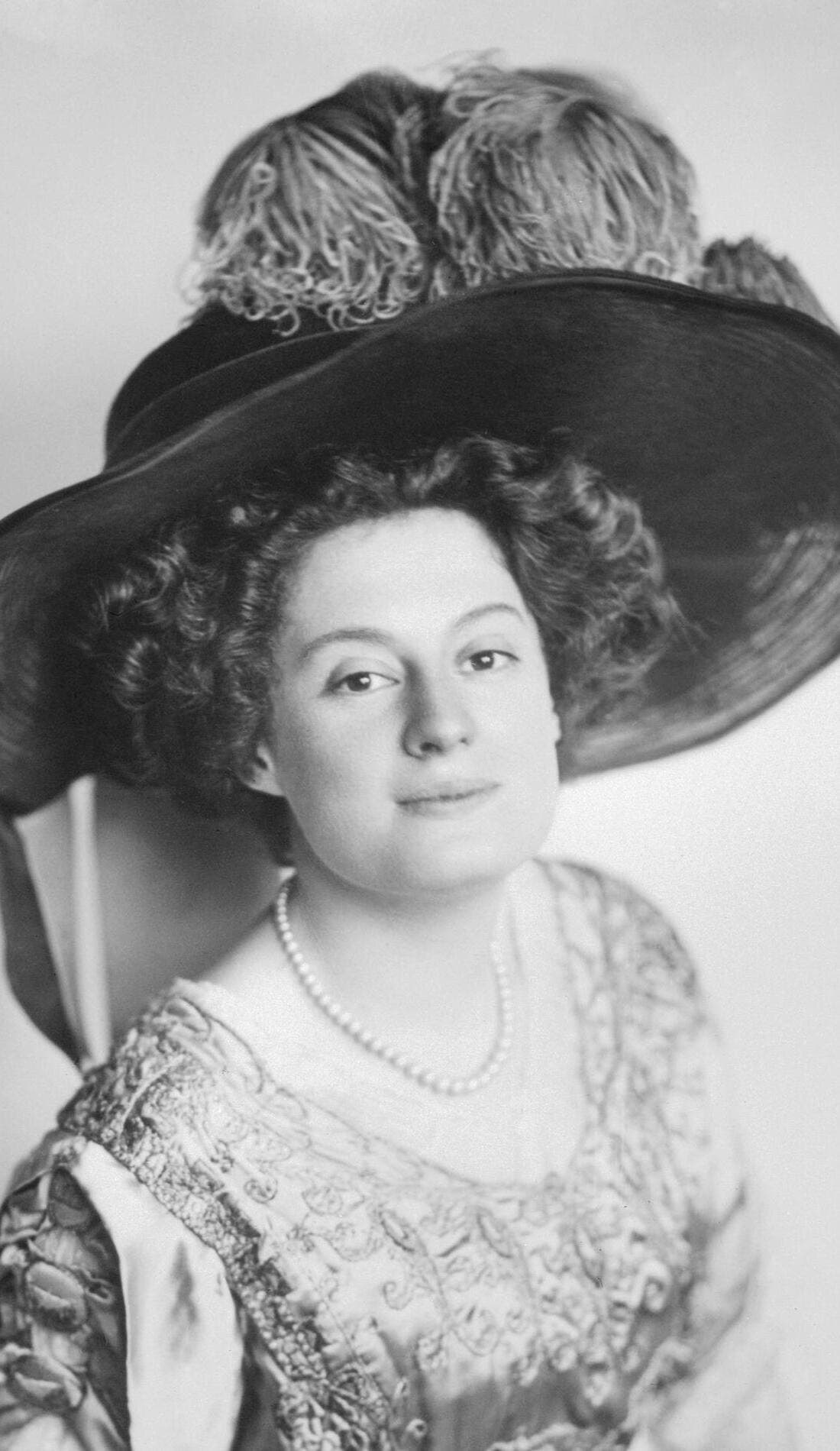Nora Bayes promotional image for upcoming events and ticket sales
