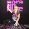 Nora En Pure