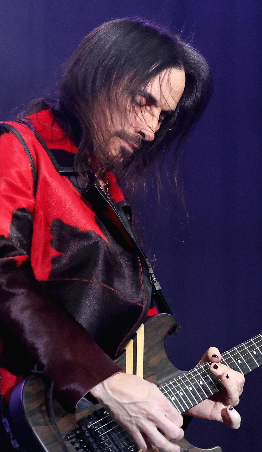 Nuno Bettencourt promotional image for upcoming events and ticket sales