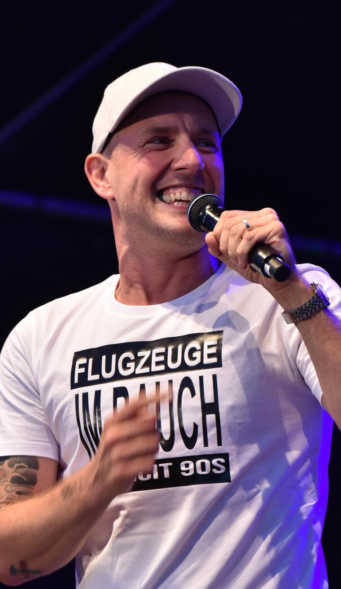 Oliver Petszokat promotional image for upcoming events and ticket sales