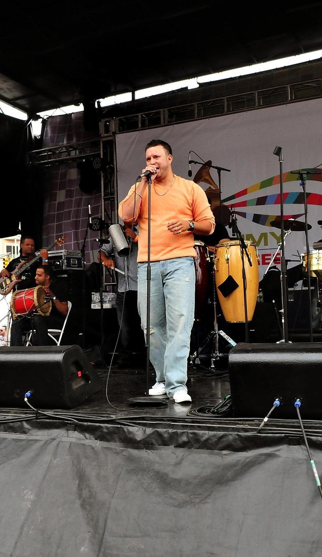 Oro Solido promotional image for upcoming events and ticket sales