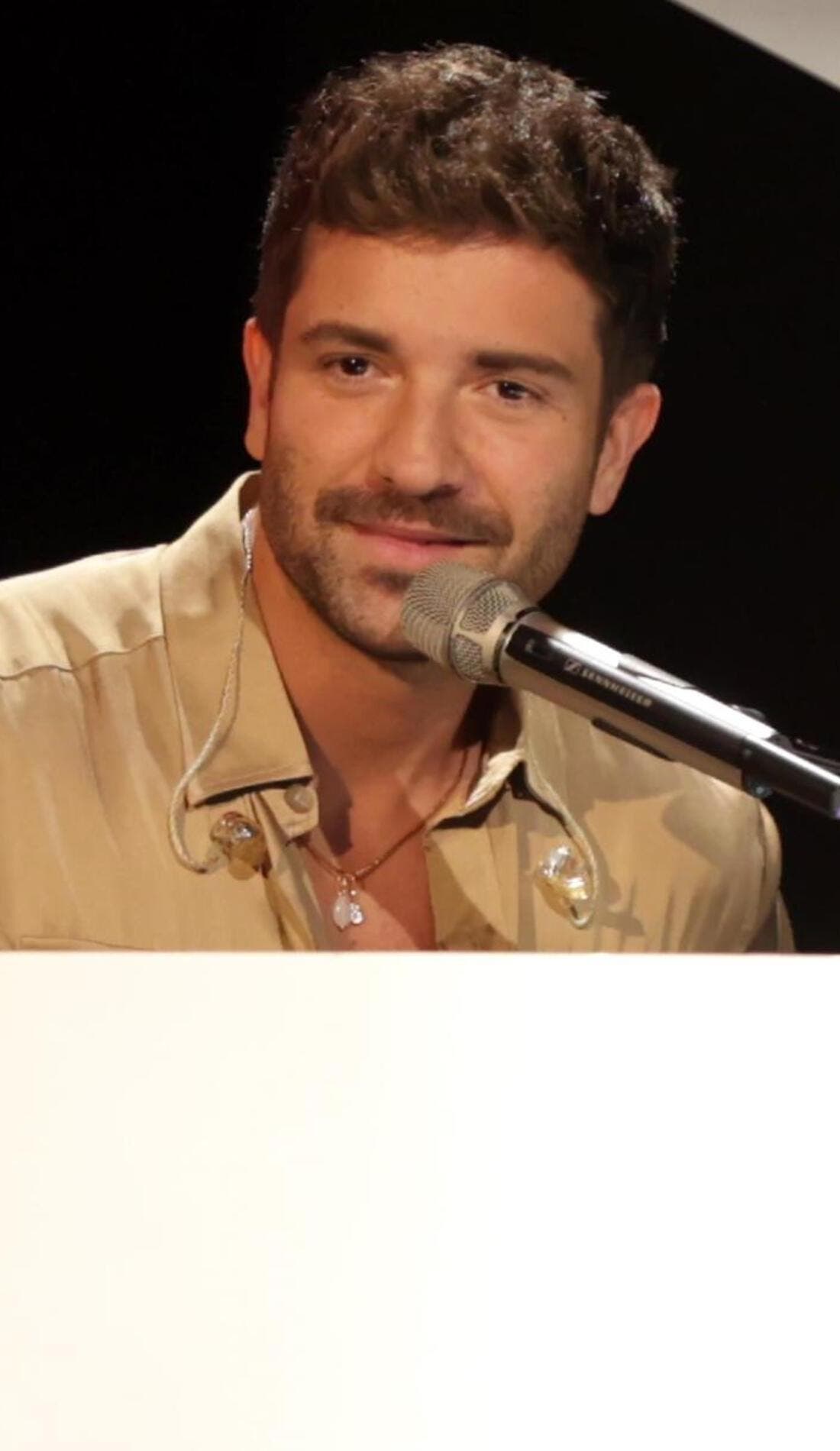 Pablo Alboran promotional image for upcoming events and ticket sales