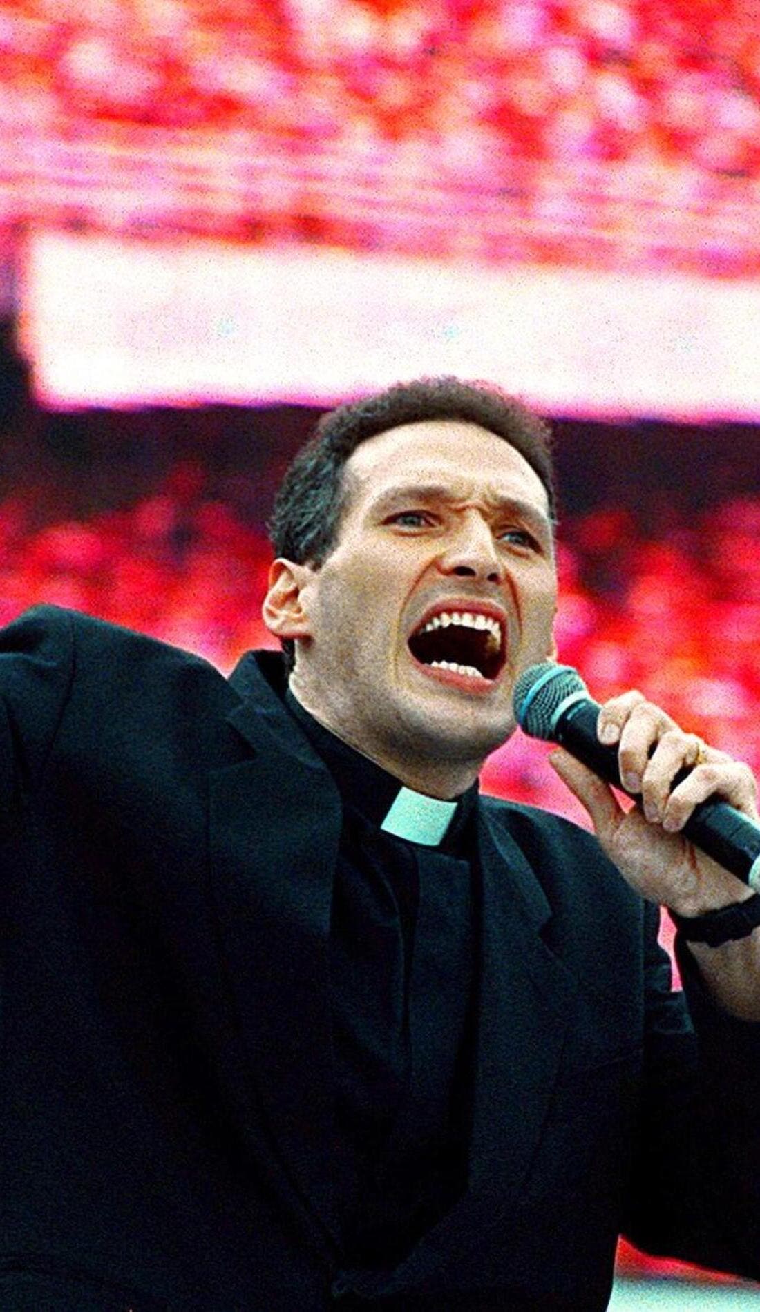 Padre Marcelo Rossi promotional image for upcoming events and ticket sales