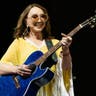 Pam Tillis image