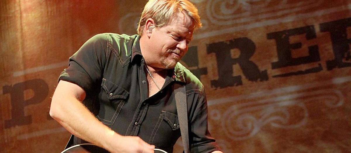 Pat Green - Bass Performance Hall