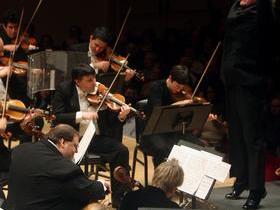 Pittsburgh Symphony Orchestra - Tchaikovsky's Violin Concerto