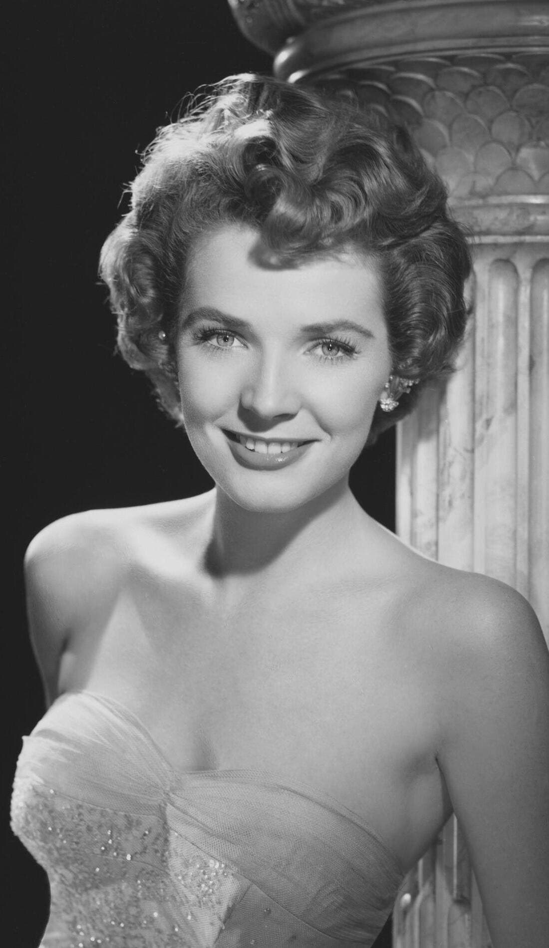 Polly Bergen promotional image for upcoming events and ticket sales