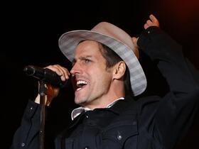 Raine Maida & Chantal Kreviazuk at Rebecca Cohn