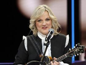 Rhonda Vincent