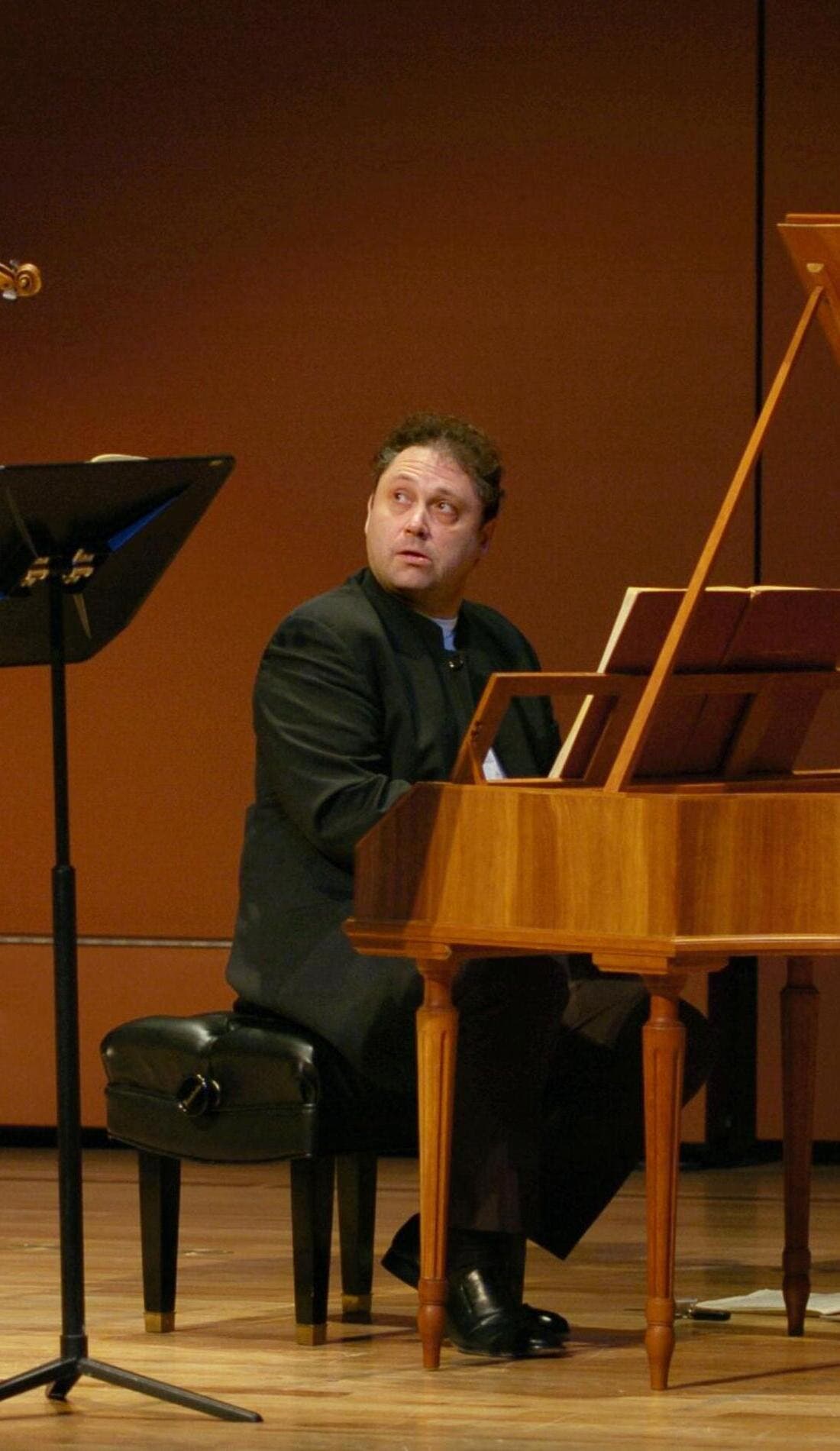 Richard Egarr promotional image for upcoming events and ticket sales