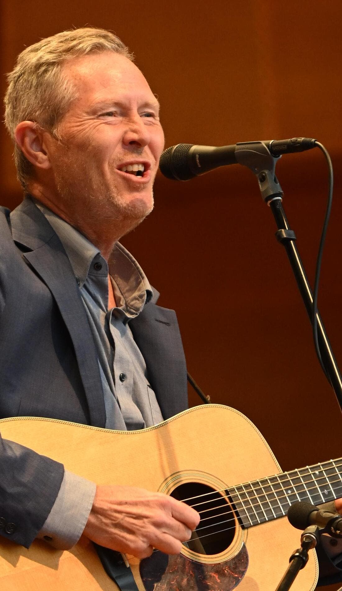 Robbie Fulks promotional image for upcoming events and ticket sales