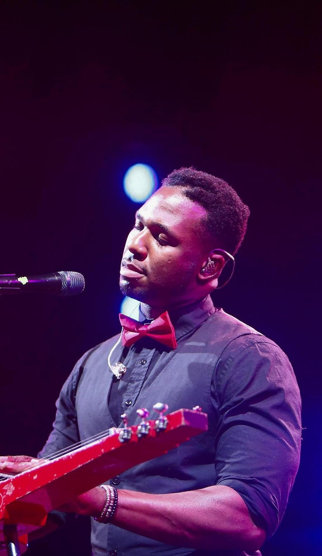 Robert Randolph promotional image for upcoming events and ticket sales