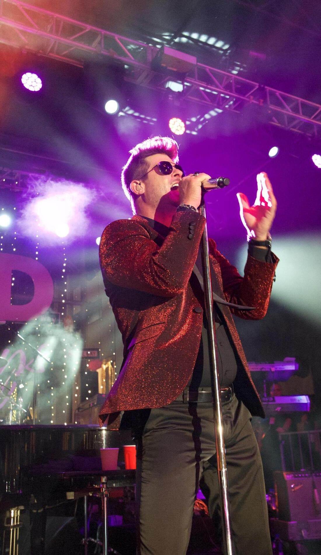 Robin Thicke promotional image for upcoming events and ticket sales in Atlanta