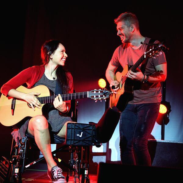 Rodrigo Y Gabriela image