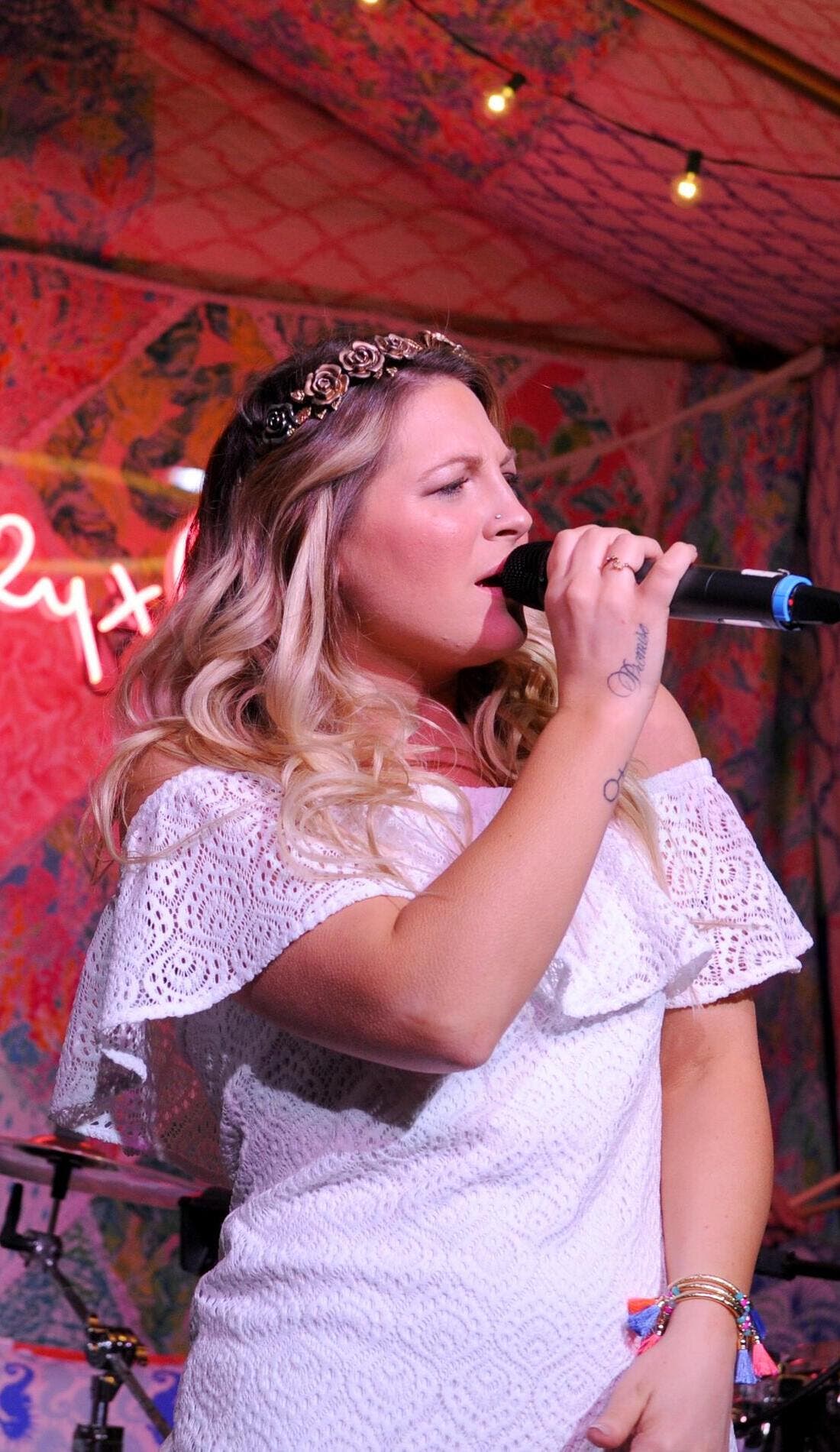 Rozes promotional image for upcoming events and ticket sales