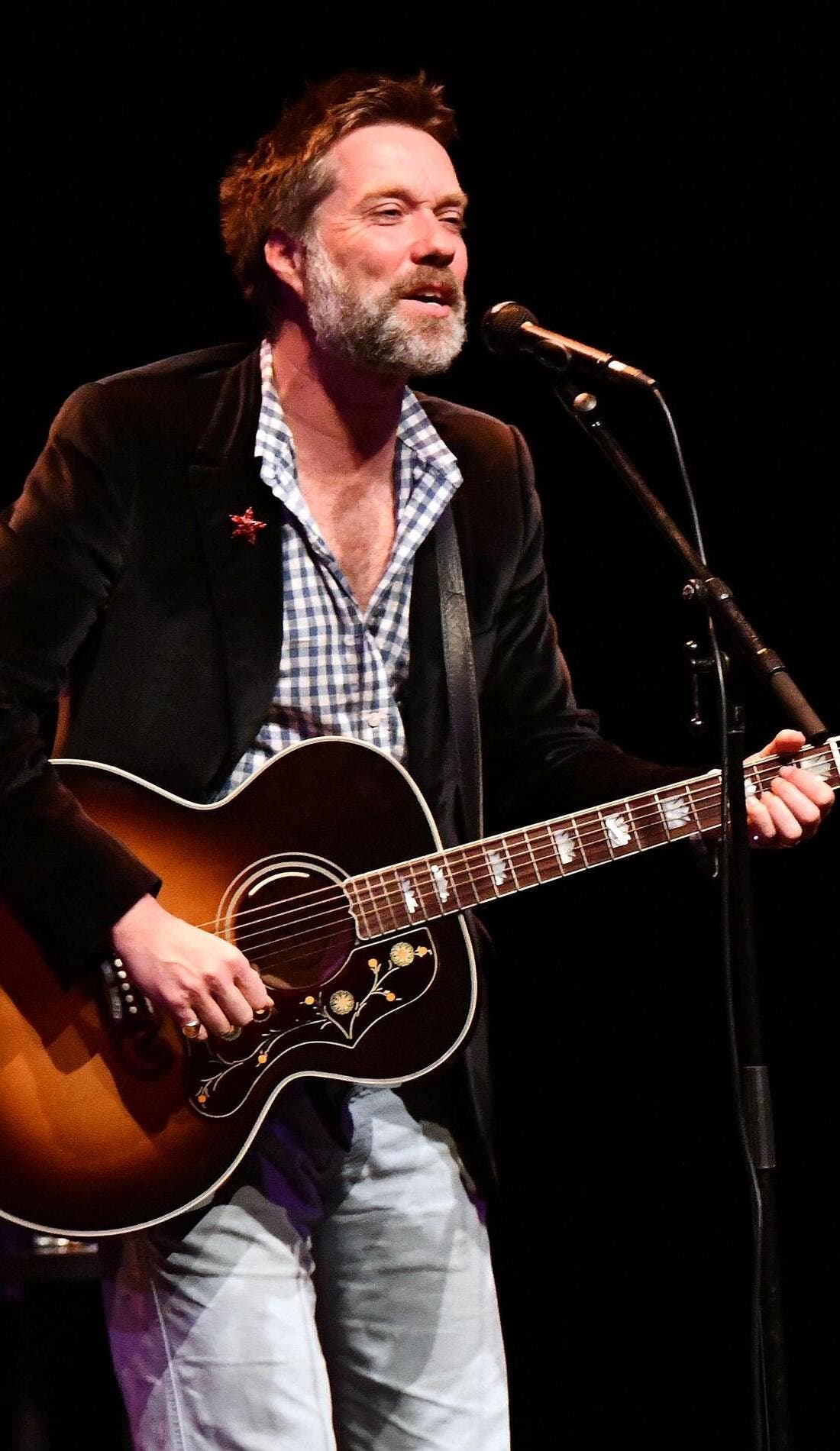 Rufus Wainwright promotional image for upcoming events and ticket sales