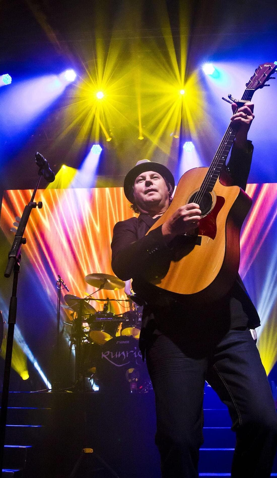 Runrig promotional image for upcoming events and ticket sales