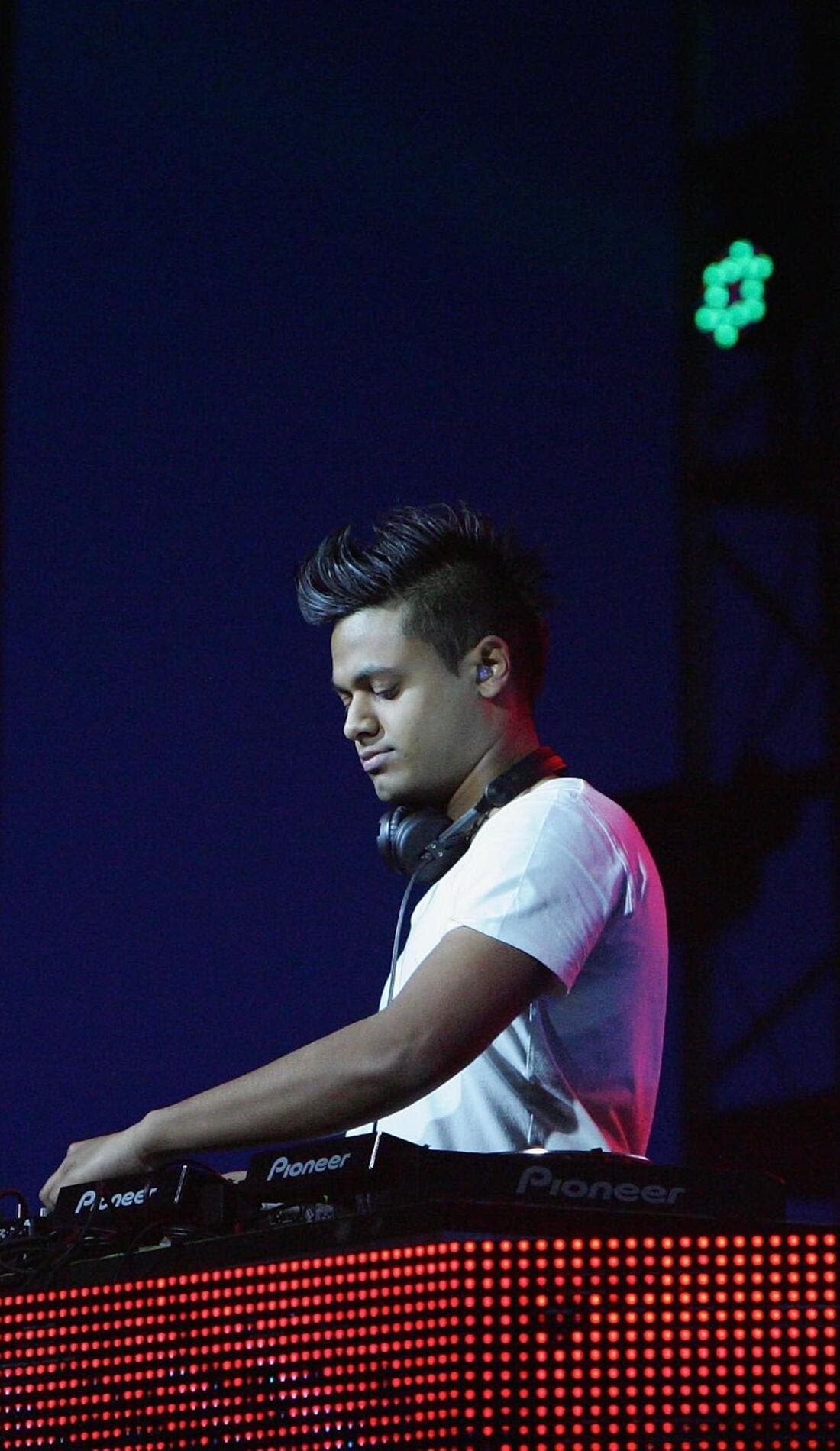 Sandro Silva promotional image for upcoming events and ticket sales