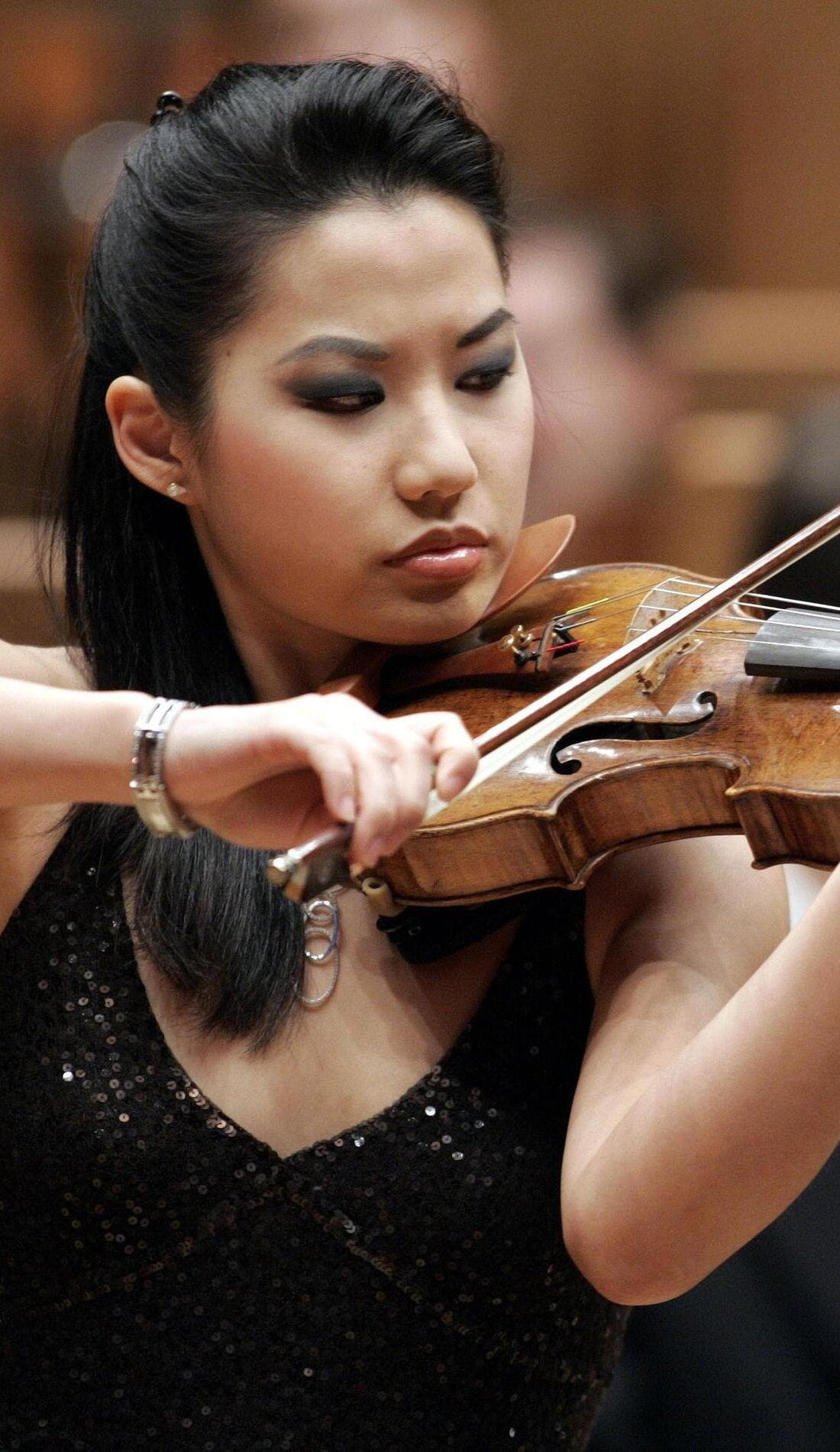 Sarah Chang promotional image for upcoming events and ticket sales