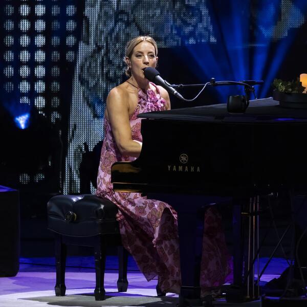 Sarah McLachlan image