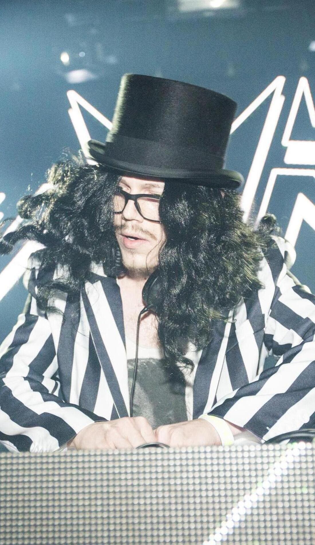 Savant promotional image for upcoming events and ticket sales