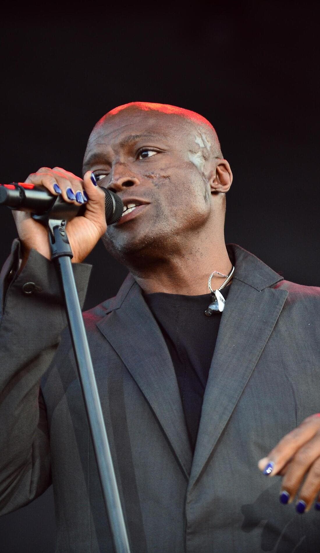 Seal promotional image for upcoming events and ticket sales