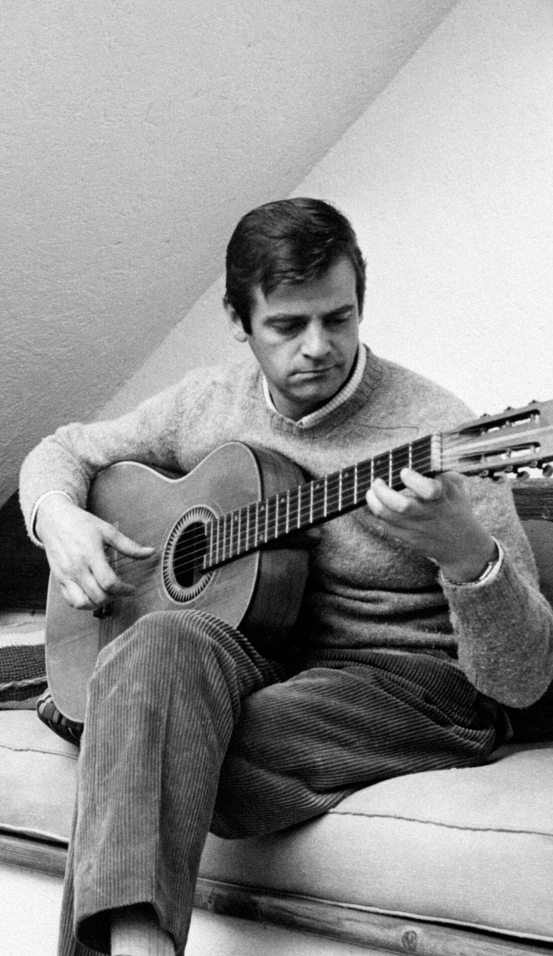 Sergio Endrigo promotional image for upcoming events and ticket sales