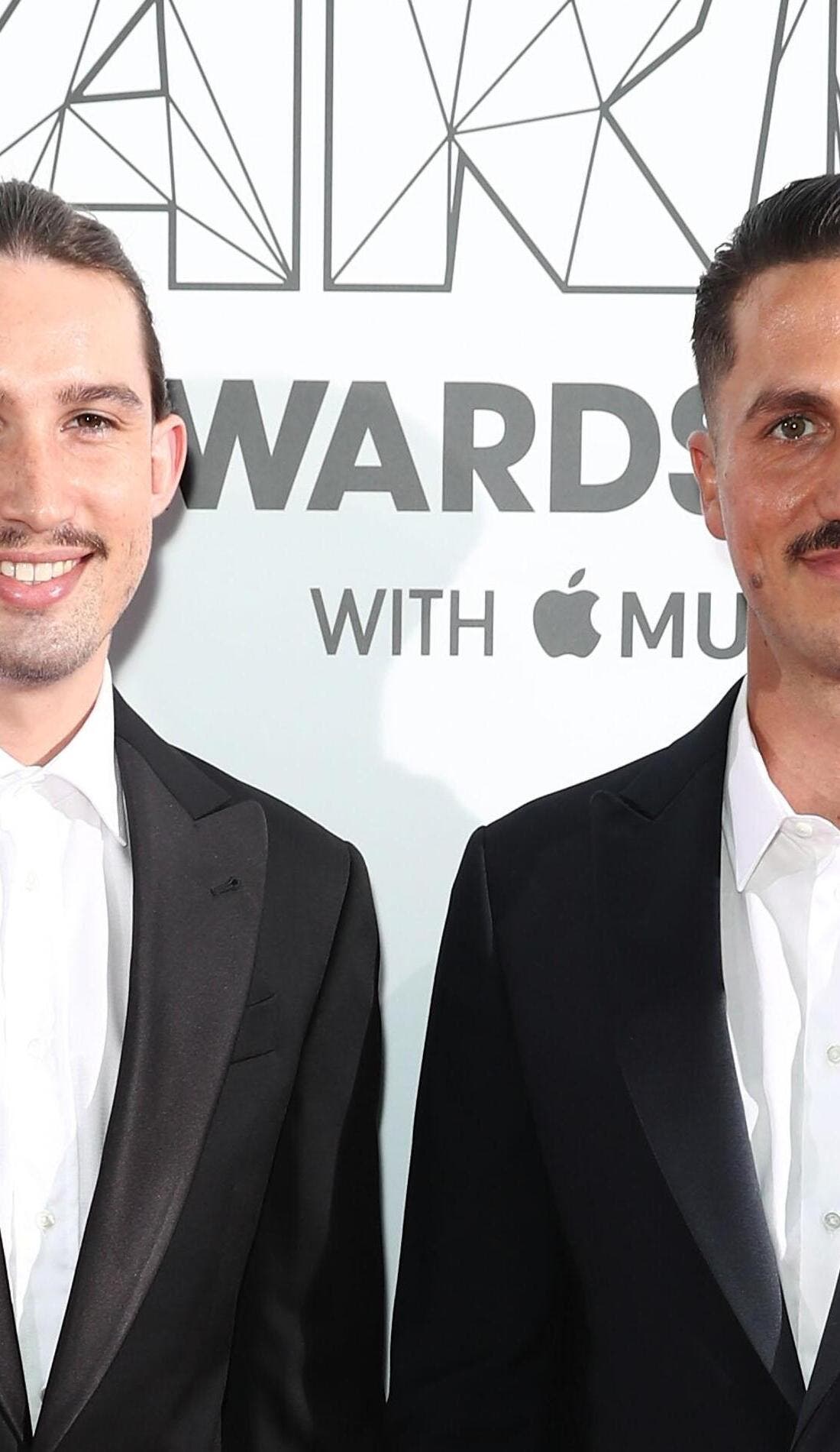 Set Mo promotional image for upcoming events and ticket sales