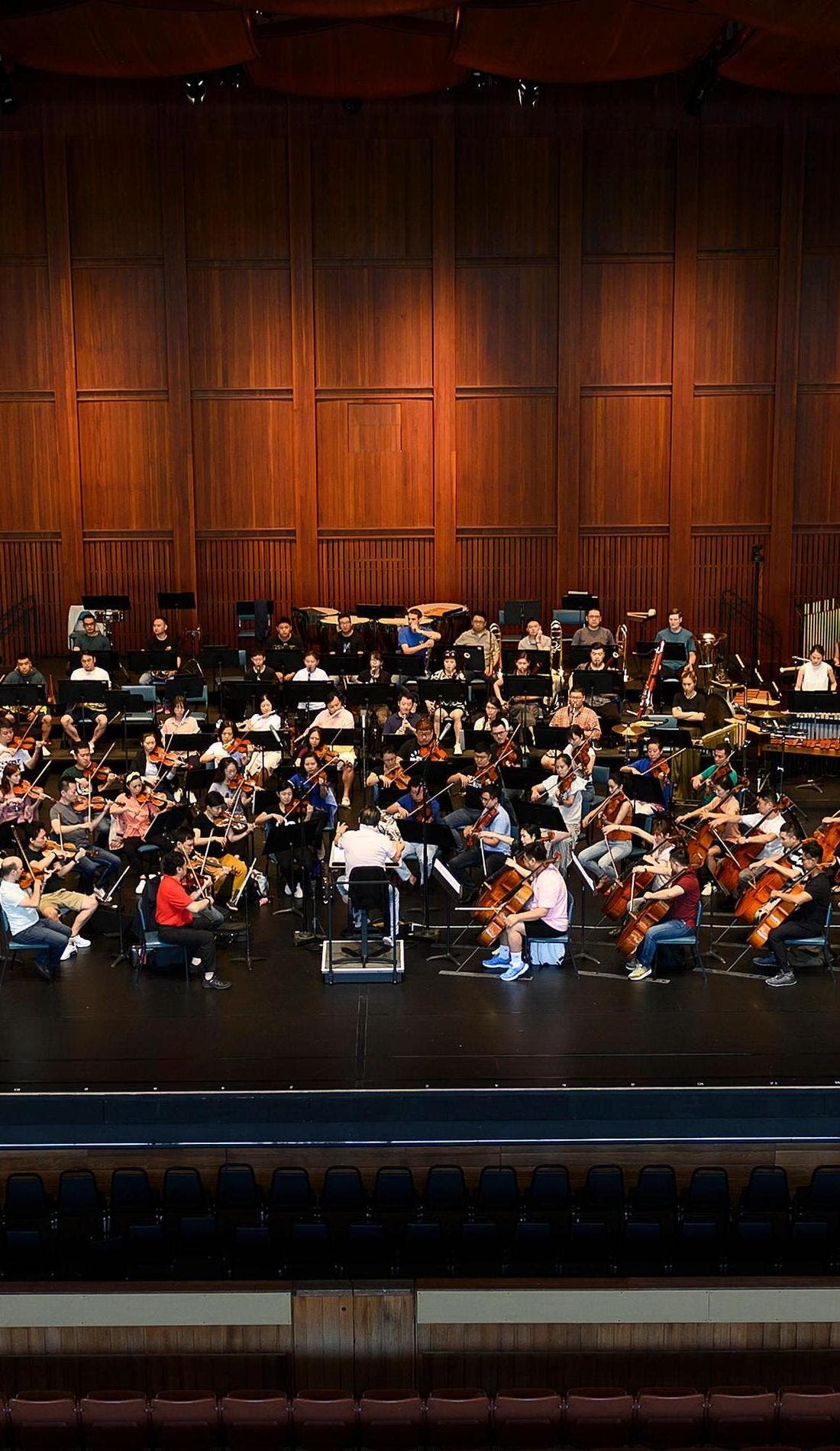 Shanghai Symphony Orchestra promotional image for upcoming events and ticket sales