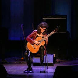 Sharon Isbin