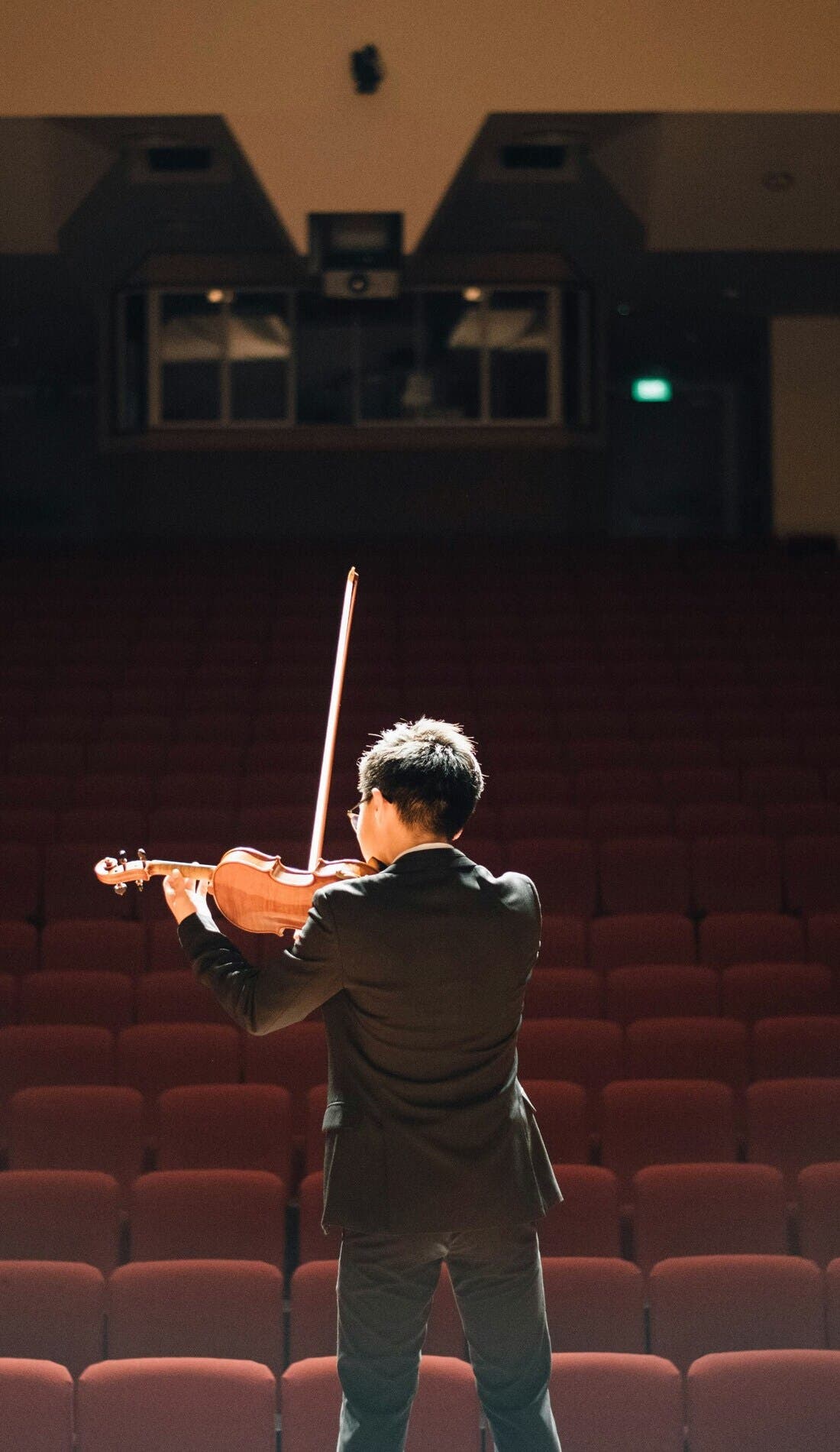 Simon Rowland-Jones promotional image for upcoming events and ticket sales