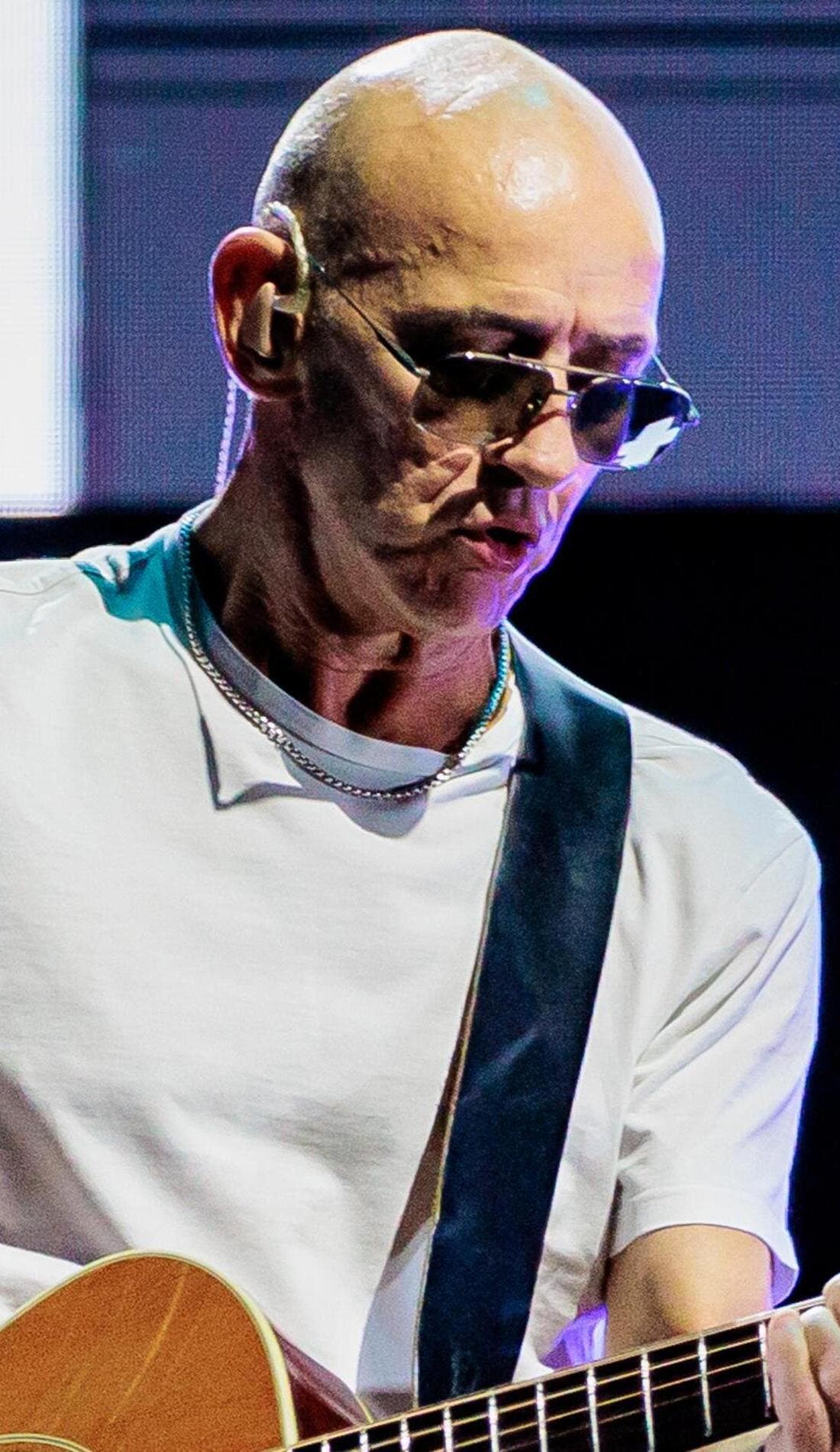 Simon Townshend promotional image for upcoming events and ticket sales