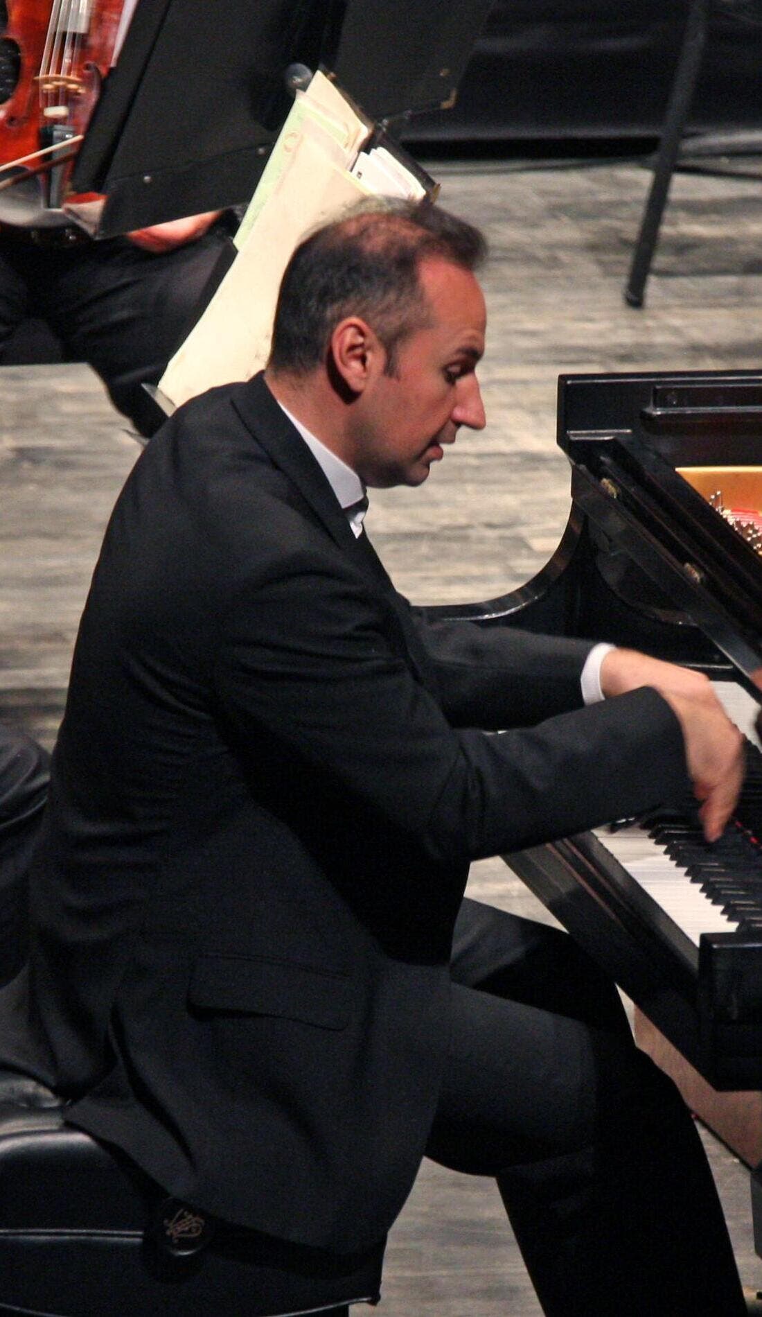 Simon Trpceski promotional image for upcoming events and ticket sales