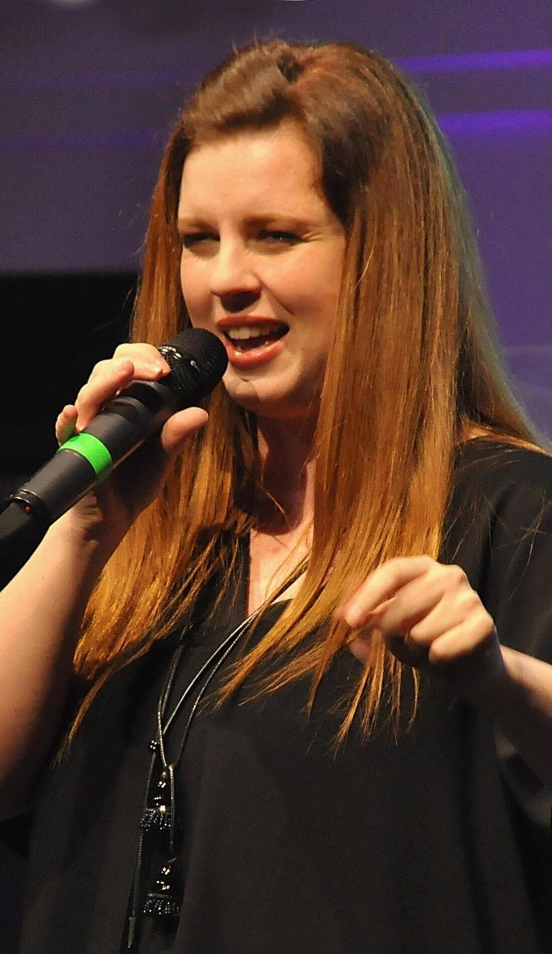 Simone Kopmajer promotional image for upcoming events and ticket sales