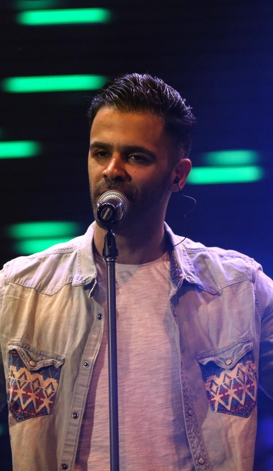 Sirvan Khosravi promotional image for upcoming events and ticket sales