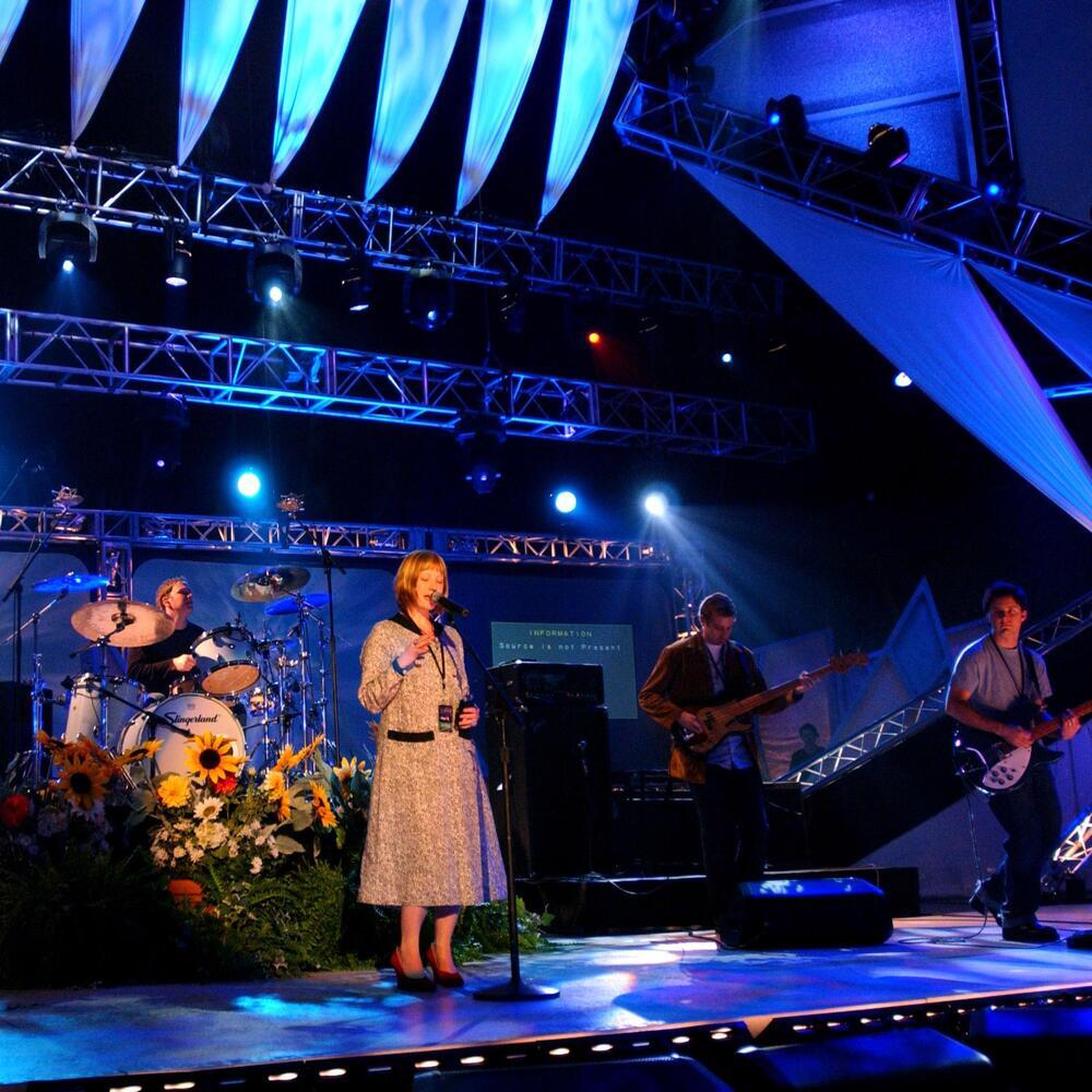 1000x1000.jpg?auto=webp&width=