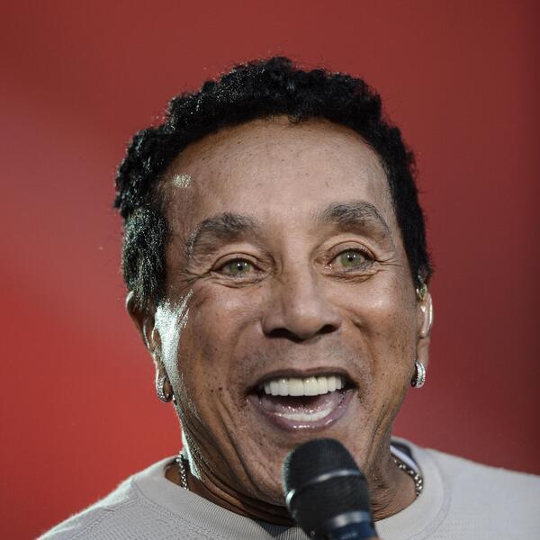 Smokey Robinson image